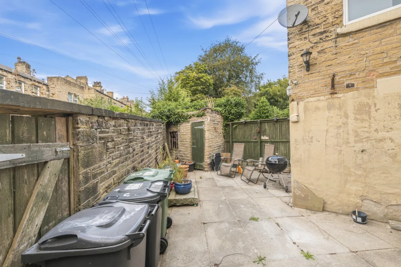 Wentworth Street, Huddersfield, photo 10