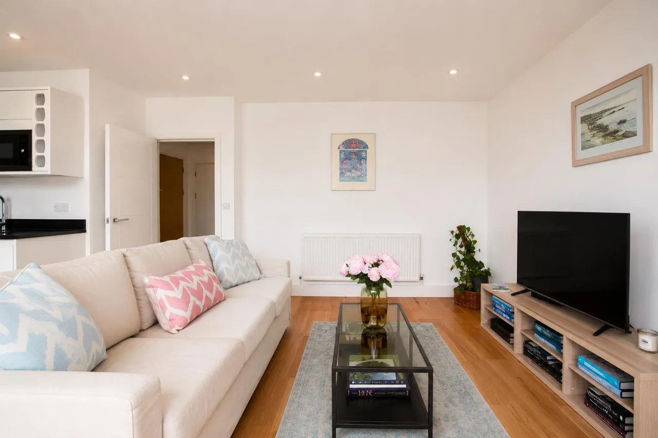 Alton Road, London, SW15, photo 6