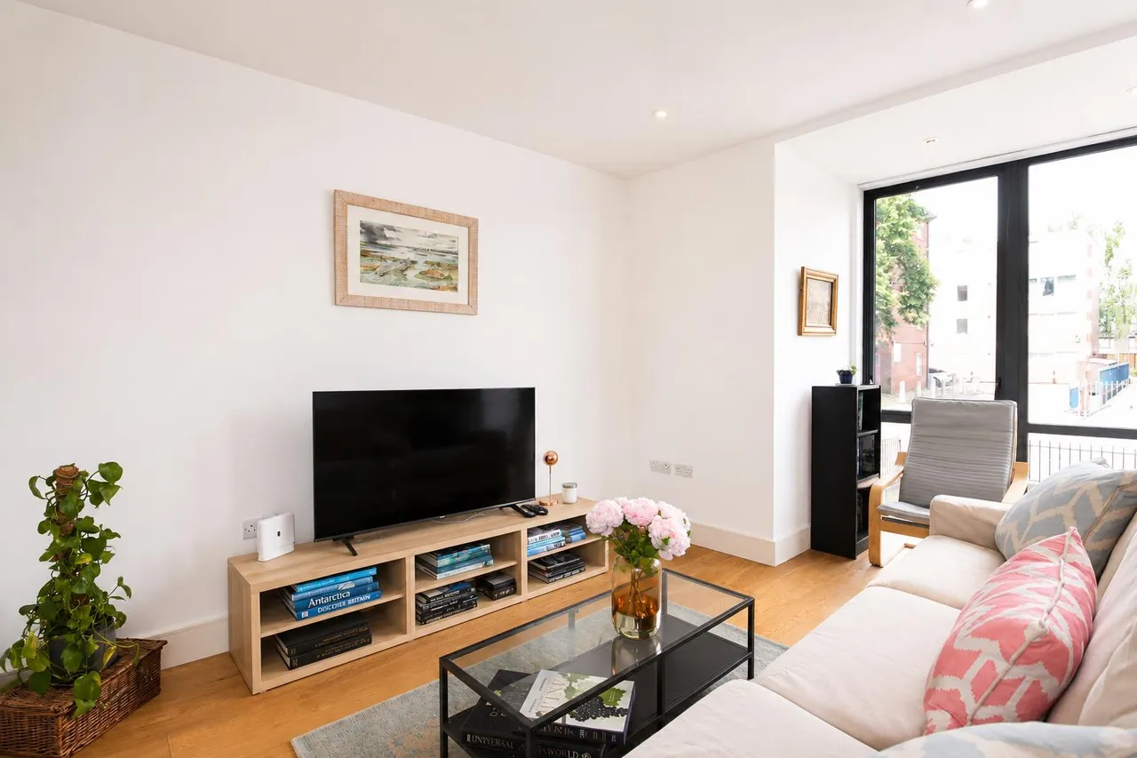 Alton Road, London, SW15, photo 5