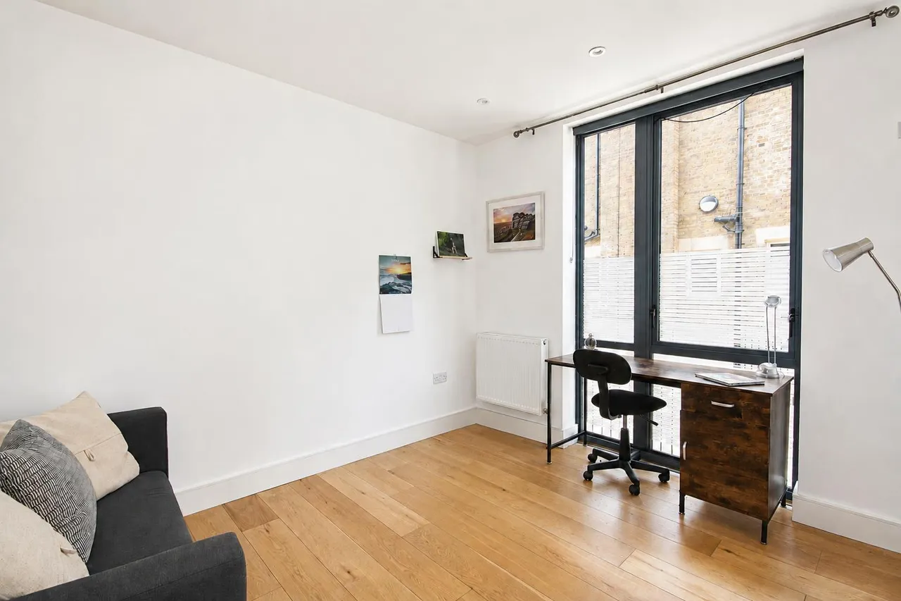 Alton Road, London, SW15, photo 9