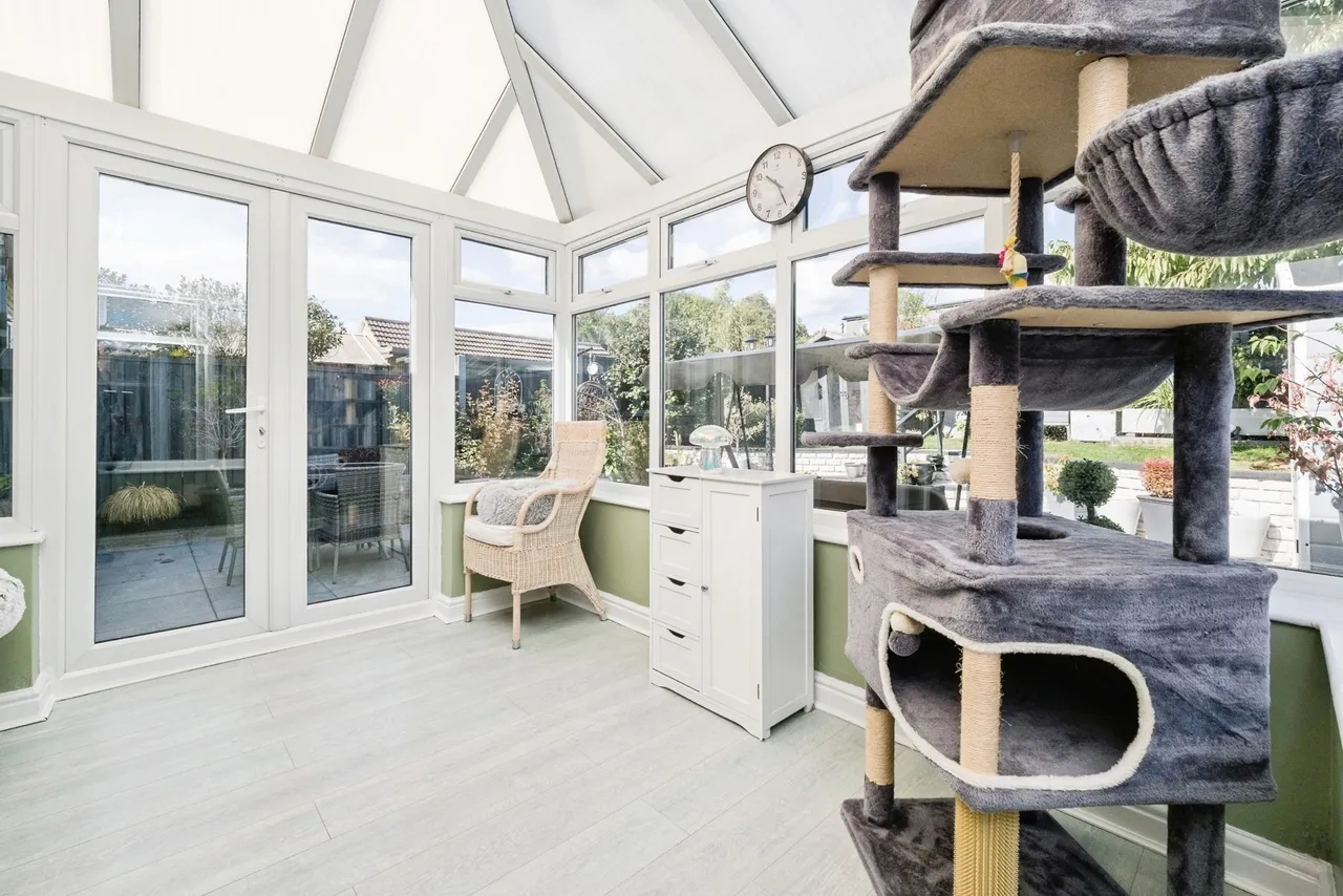 Dorrington Gardens, Hornchurch, RM12, photo 8