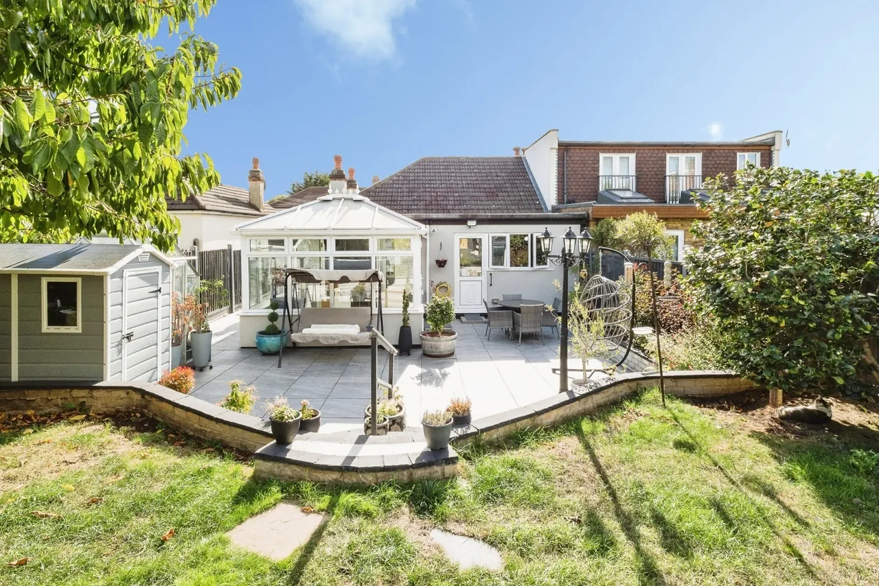 Dorrington Gardens, Hornchurch, RM12, photo 6
