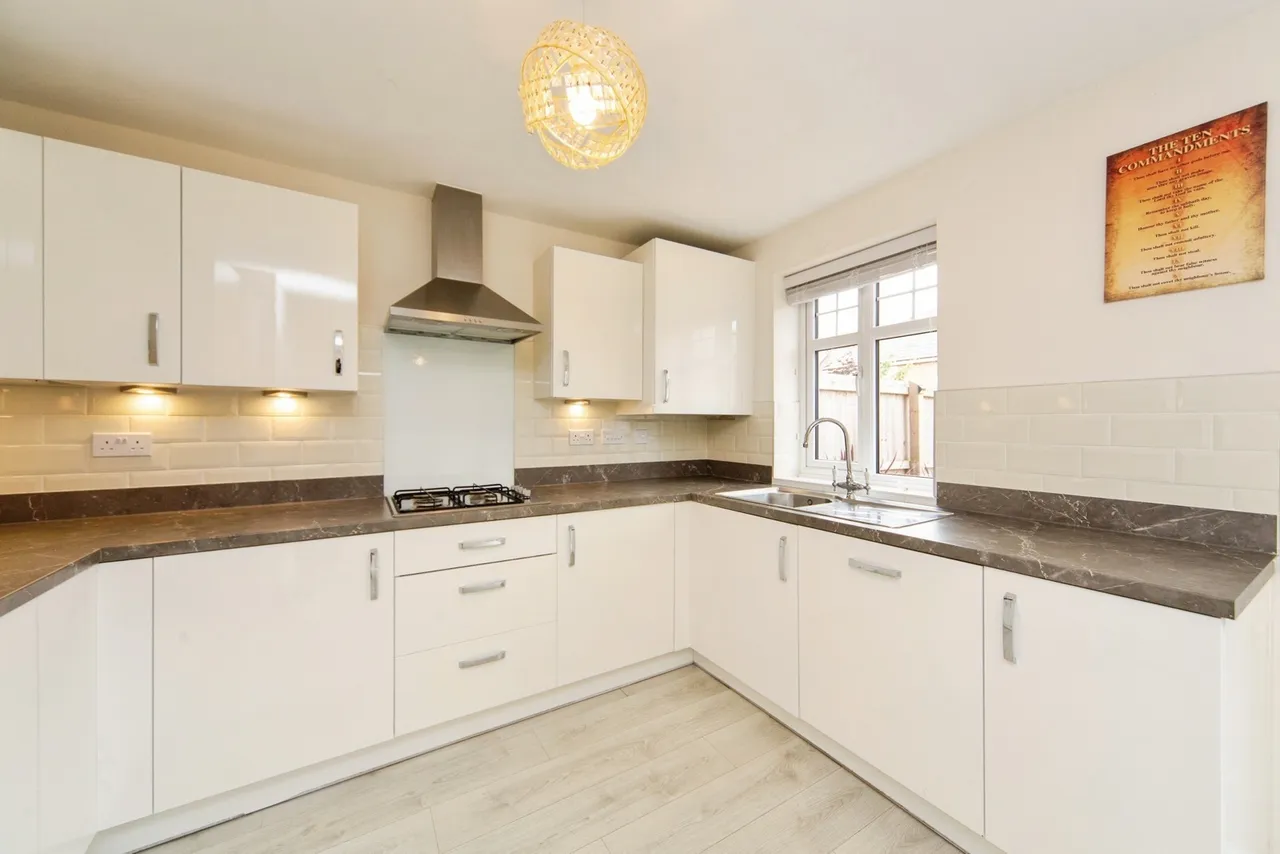 Drey Close, Formby, L37, photo 6