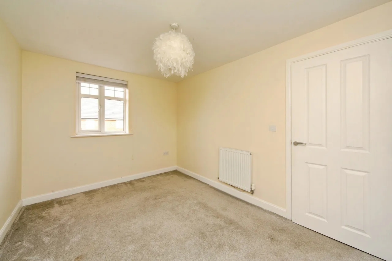 Drey Close, Formby, L37, photo 12
