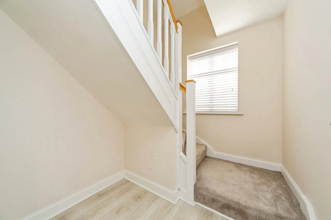Drey Close, Formby, L37, photo 10
