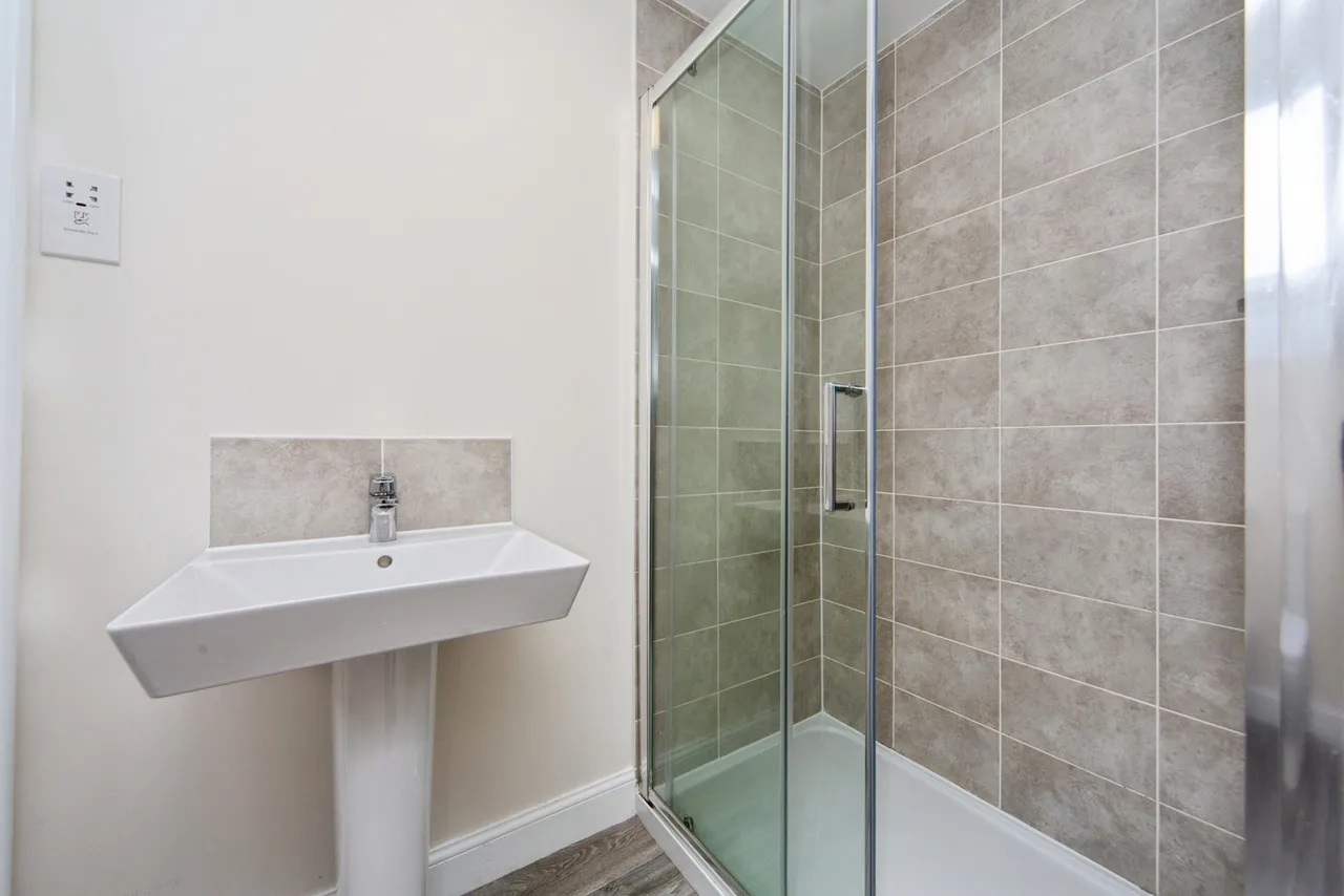 Drey Close, Formby, L37, photo 17