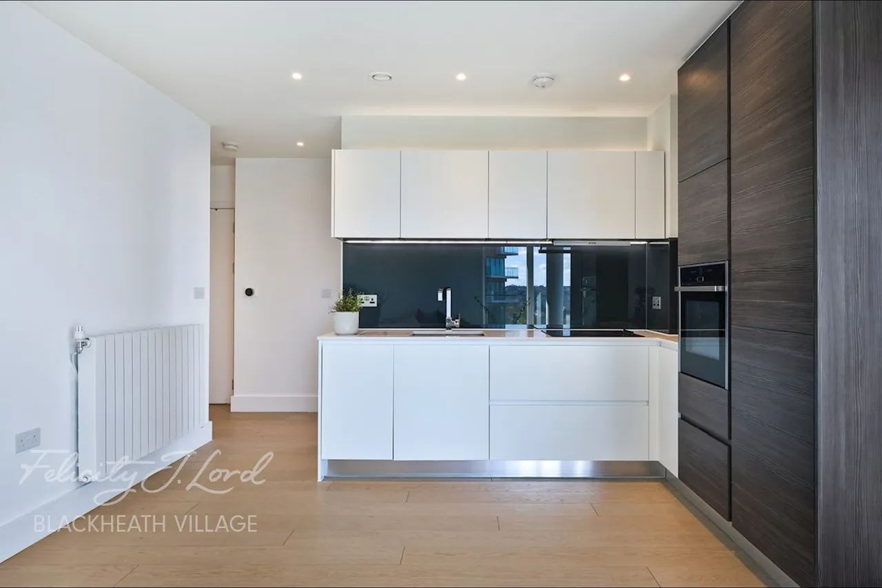 Kidbrooke Park Road, London, SE3, photo 12