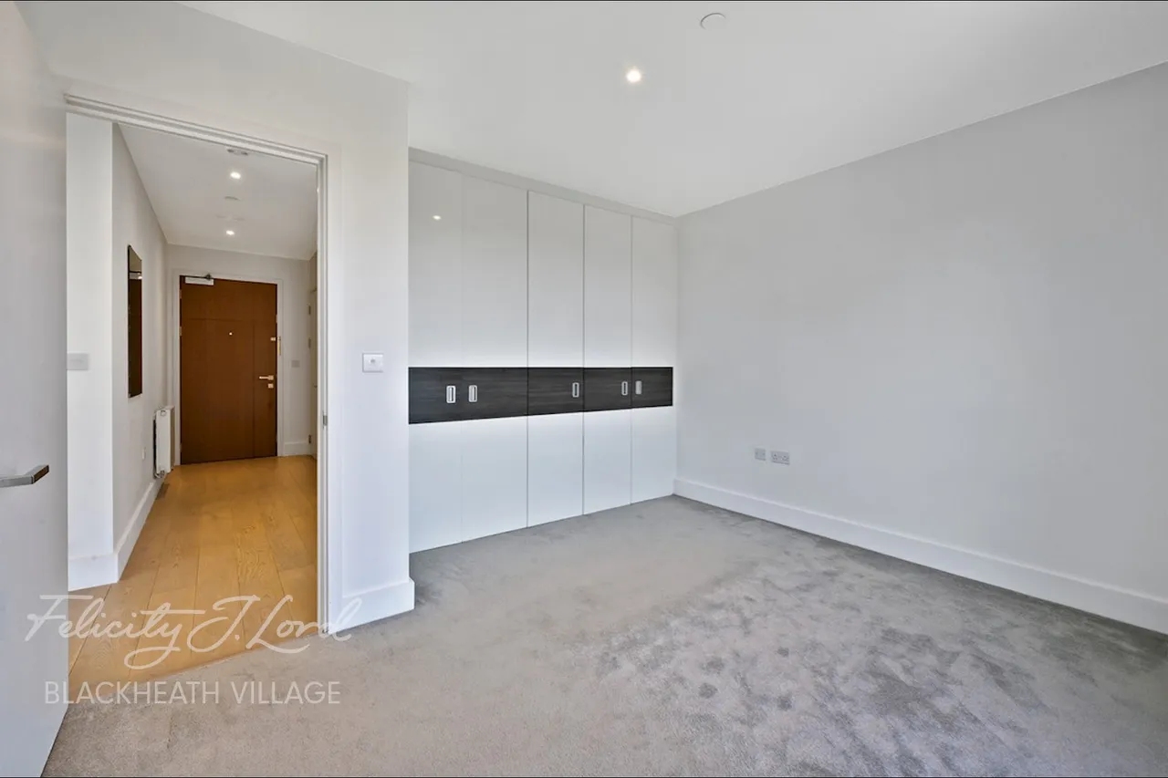 Kidbrooke Park Road, London, SE3, photo 4