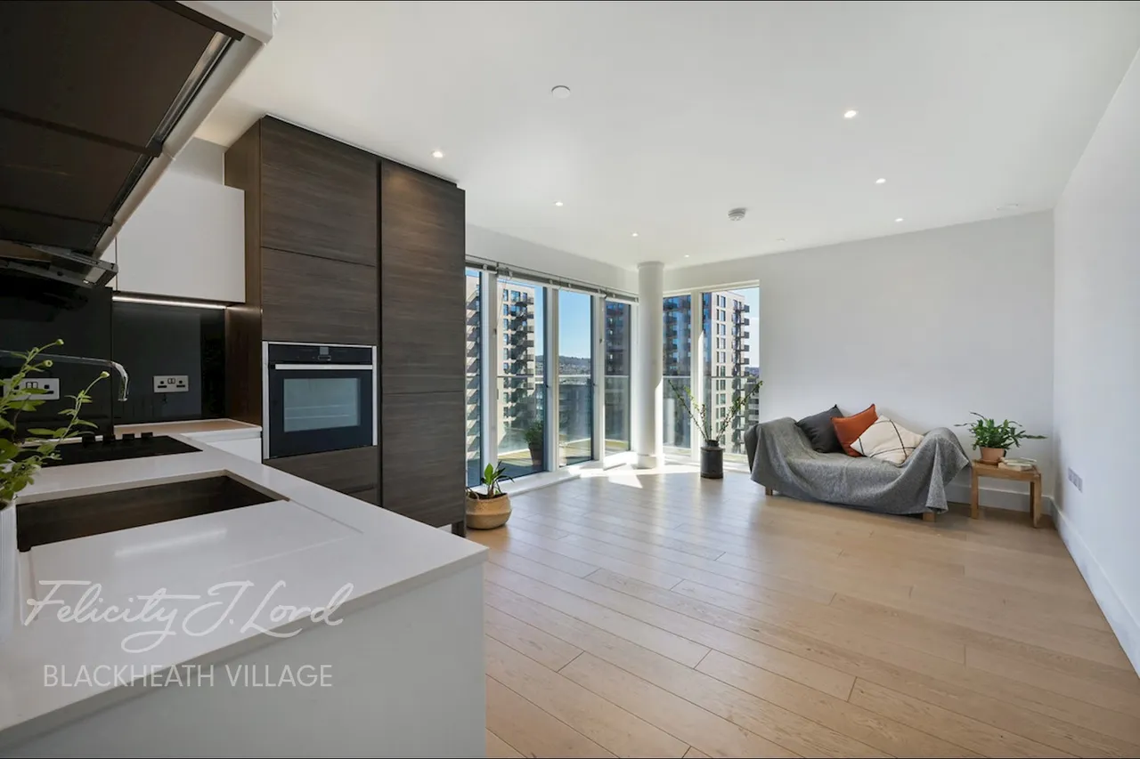 Kidbrooke Park Road, London, SE3, photo 6