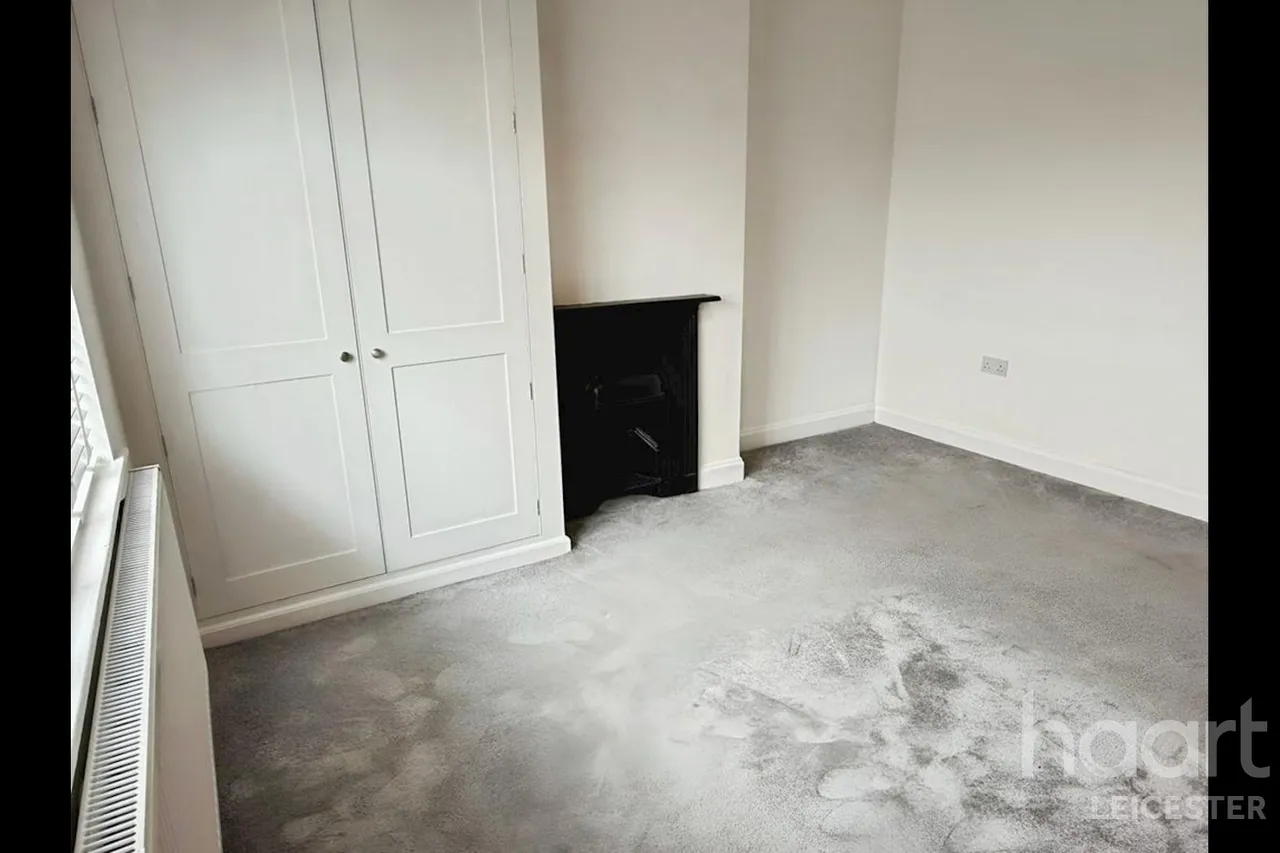 Grosvenor Crescent, Leicester, LE2, photo 11
