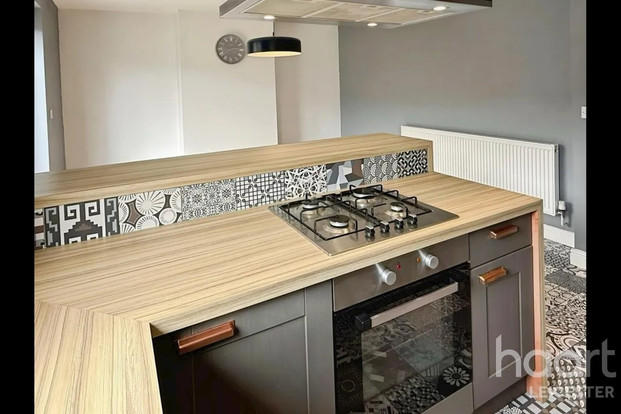 Grosvenor Crescent, Leicester, LE2, photo 8