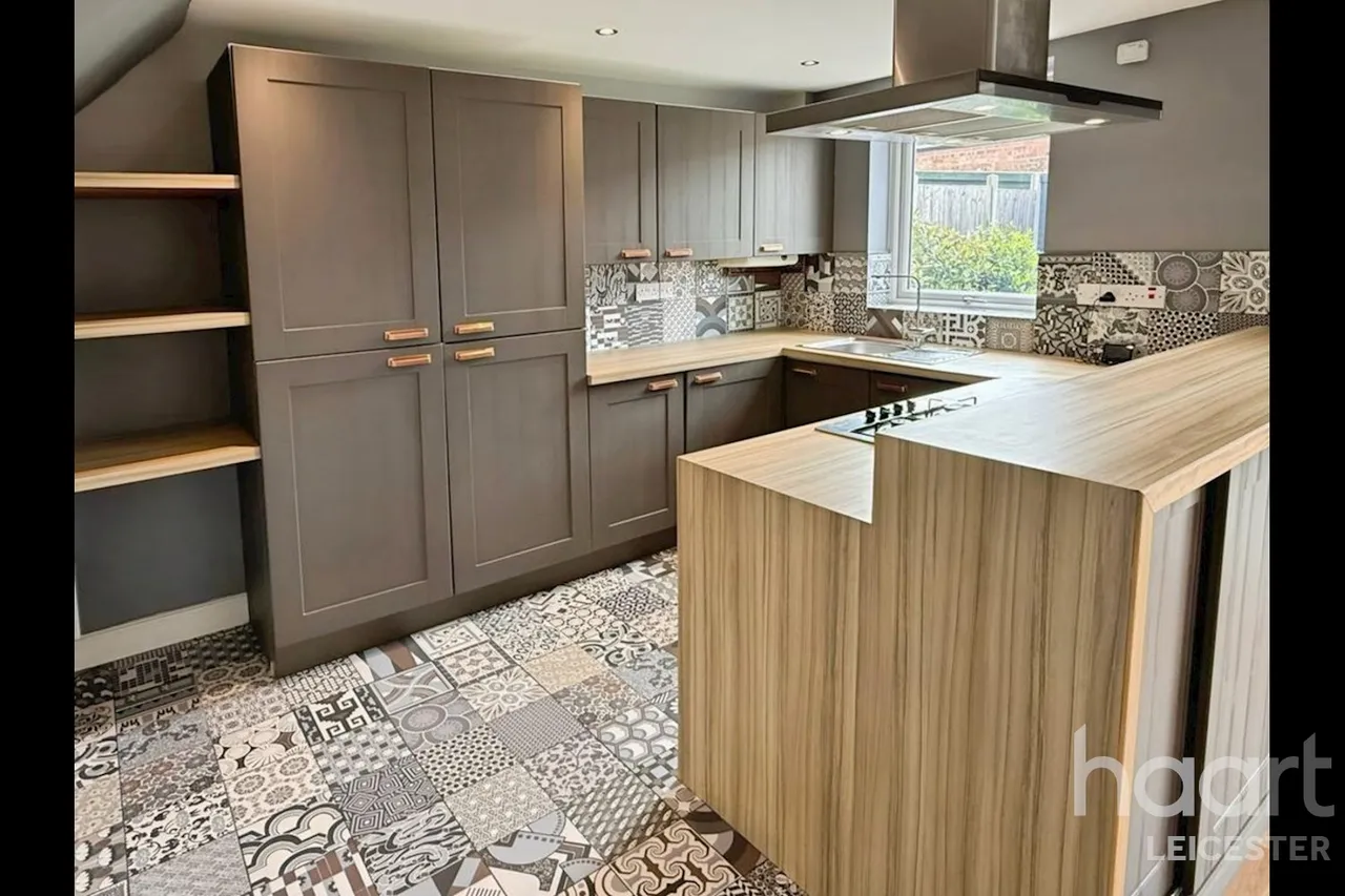 Grosvenor Crescent, Leicester, LE2, photo 7