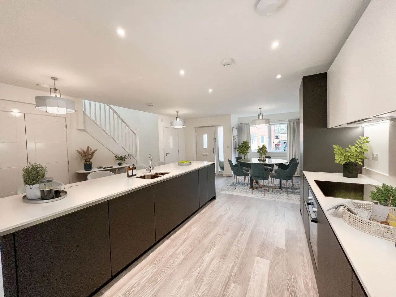 Cranleigh, GU6, photo 3
