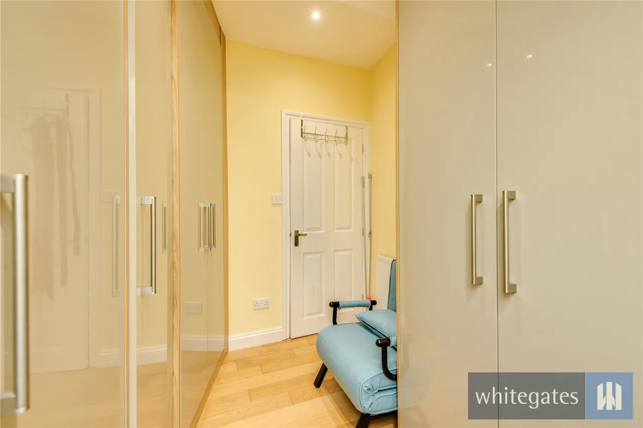 Churchward Court, Woolton, L25, photo 26