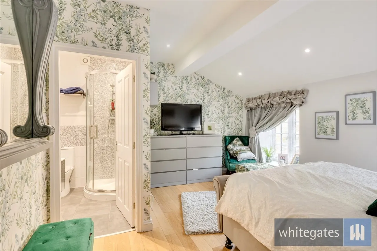 Churchward Court, Woolton, L25, photo 17