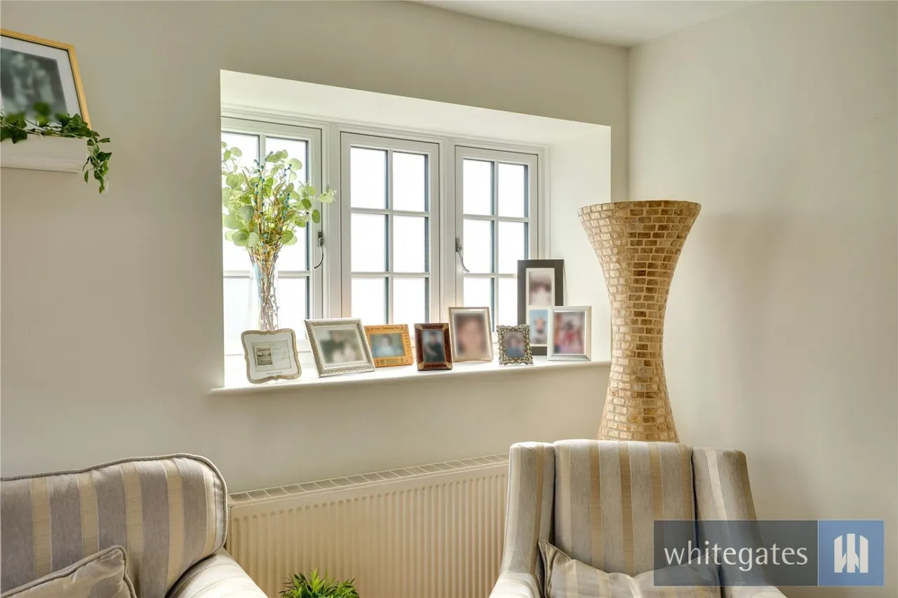 Churchward Court, Woolton, L25, photo 13