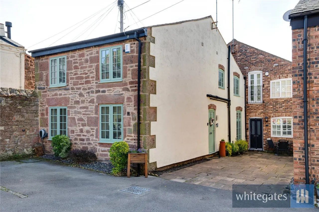 3 bed house for sale, Churchward Court, Woolton, L25