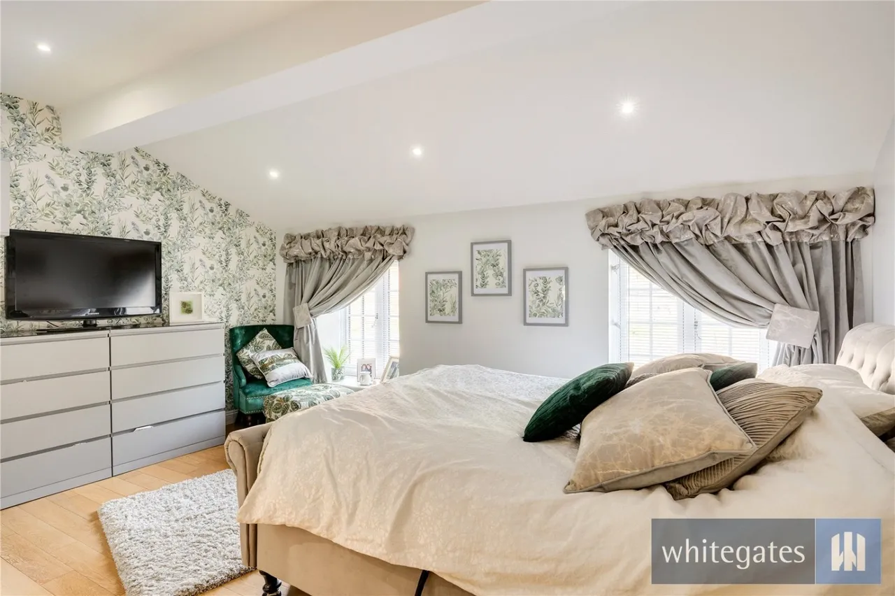 Churchward Court, Woolton, L25, photo 16
