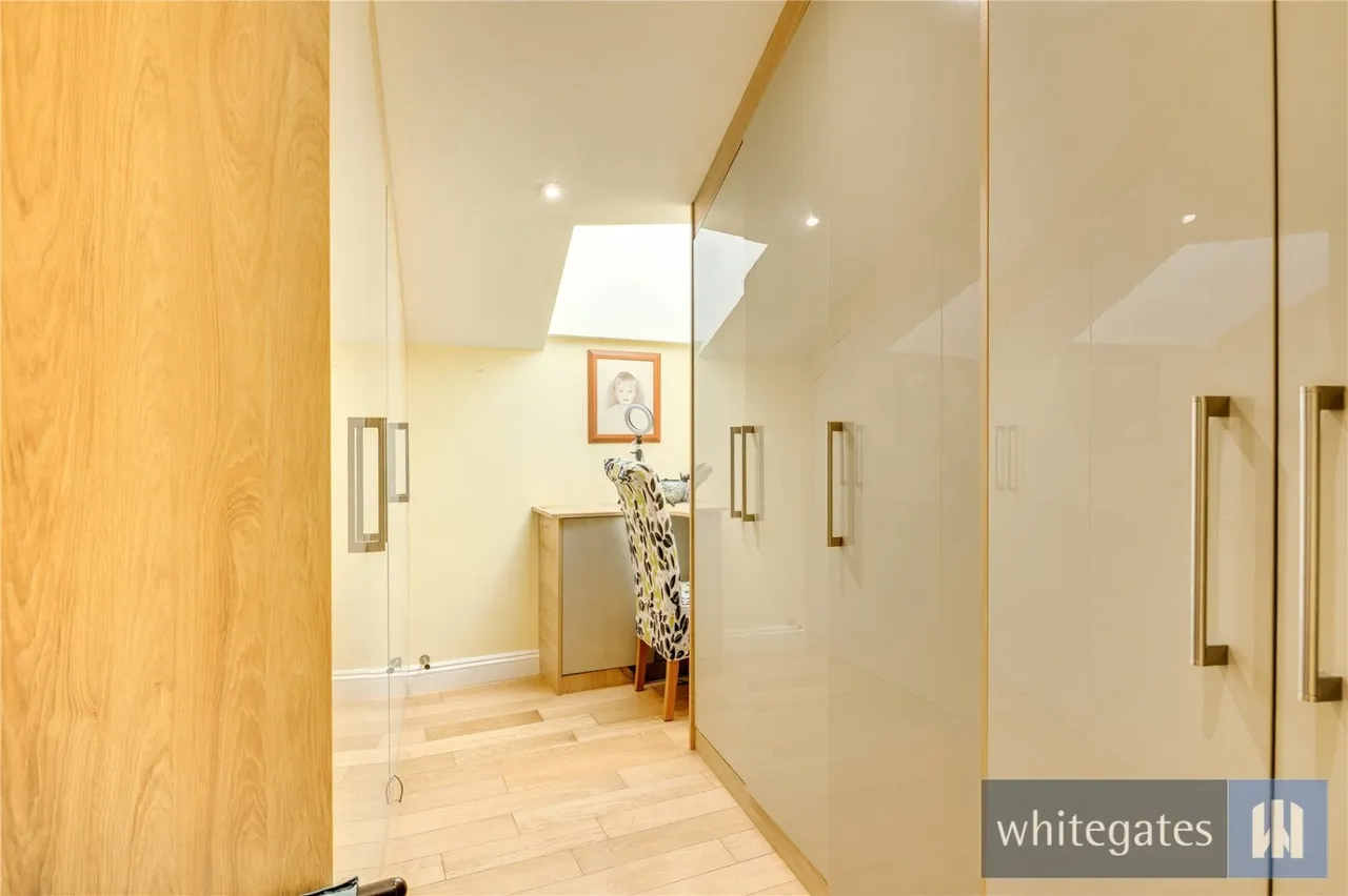 Churchward Court, Woolton, L25, photo 25