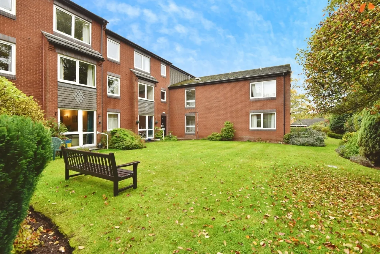 Sandbach Road South, Alsager, Stoke-on-Trent, Cheshire, ST7, photo 14