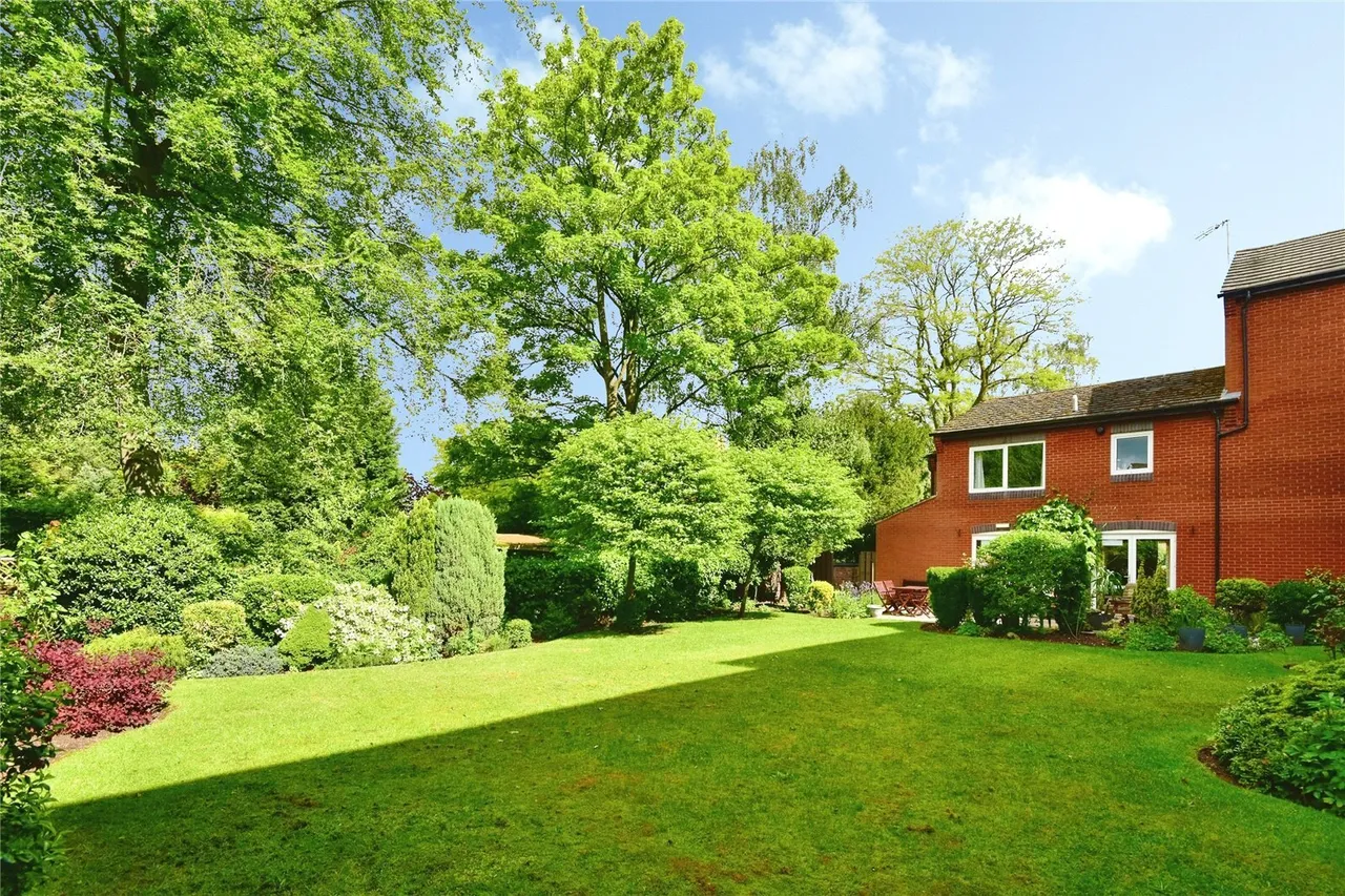 Sandbach Road South, Alsager, Stoke-on-Trent, Cheshire, ST7, photo 15