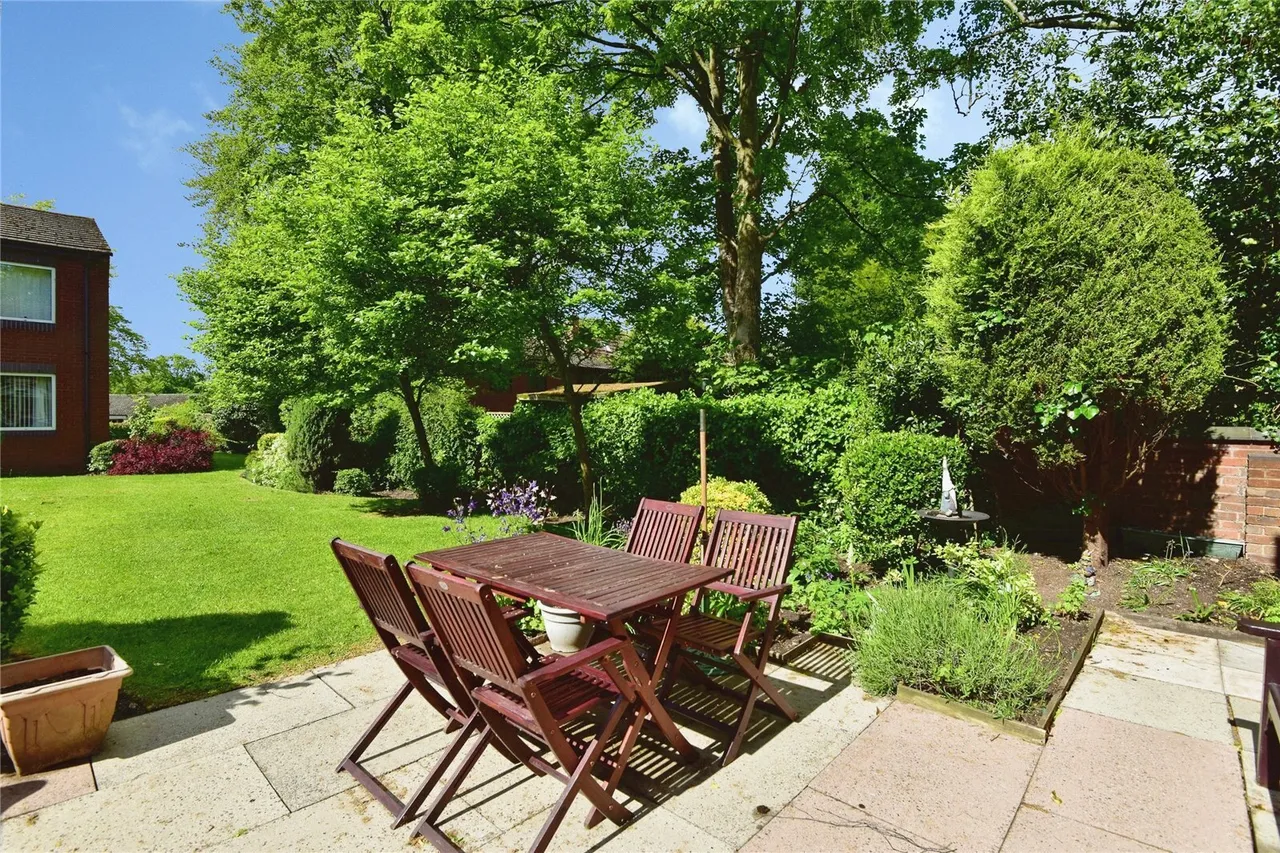 Sandbach Road South, Alsager, Stoke-on-Trent, Cheshire, ST7, photo 11