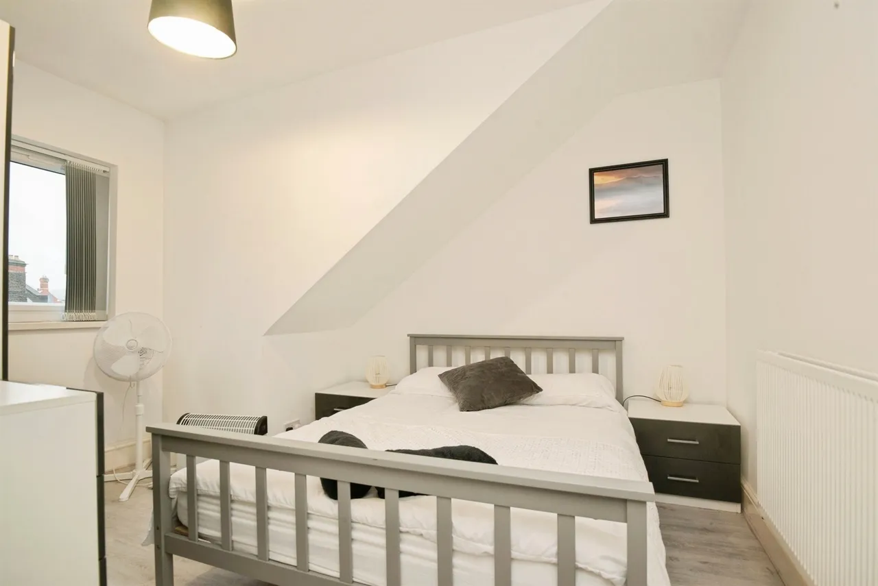 Connaught Road, Roath, CF24, photo 15