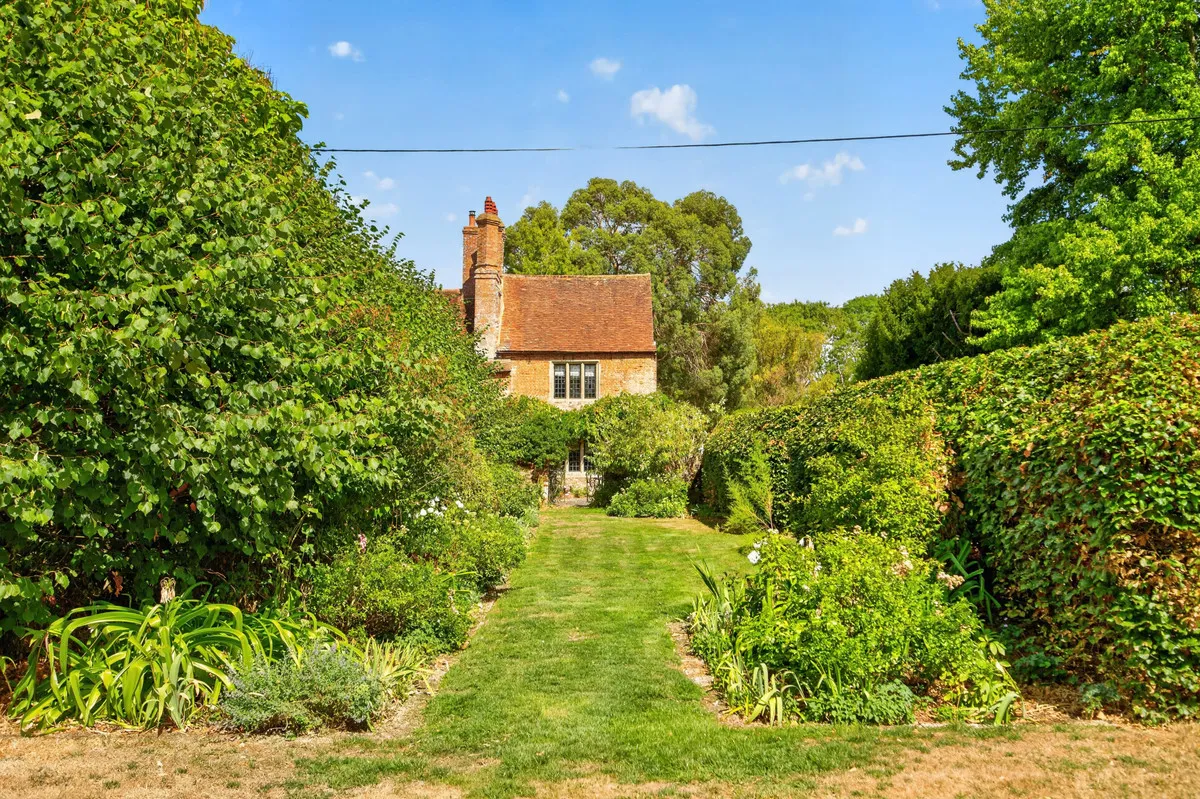 Tadley Main House Church Lane, Baughurst Tadley, RG26, photo 37