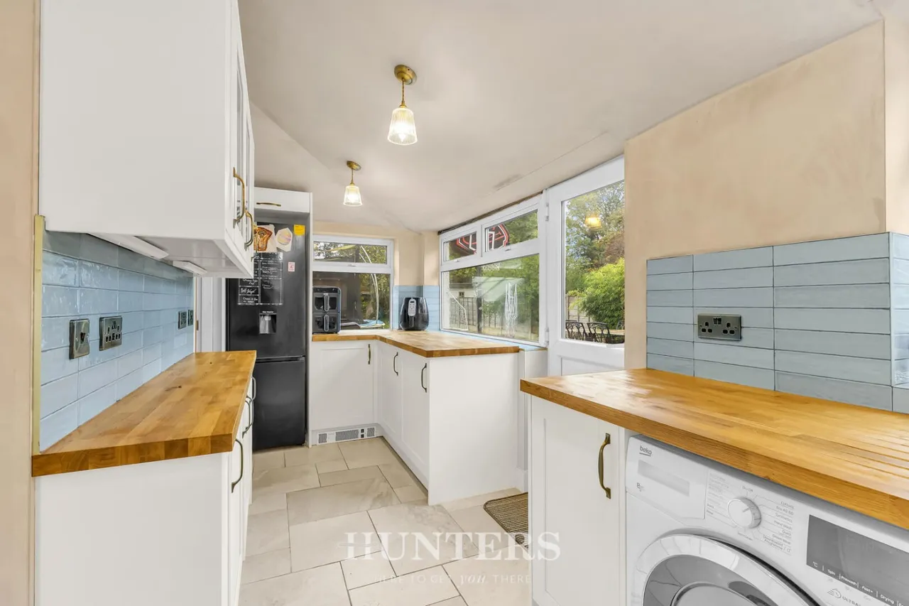Belgrave Road, Moston, M40, photo 12