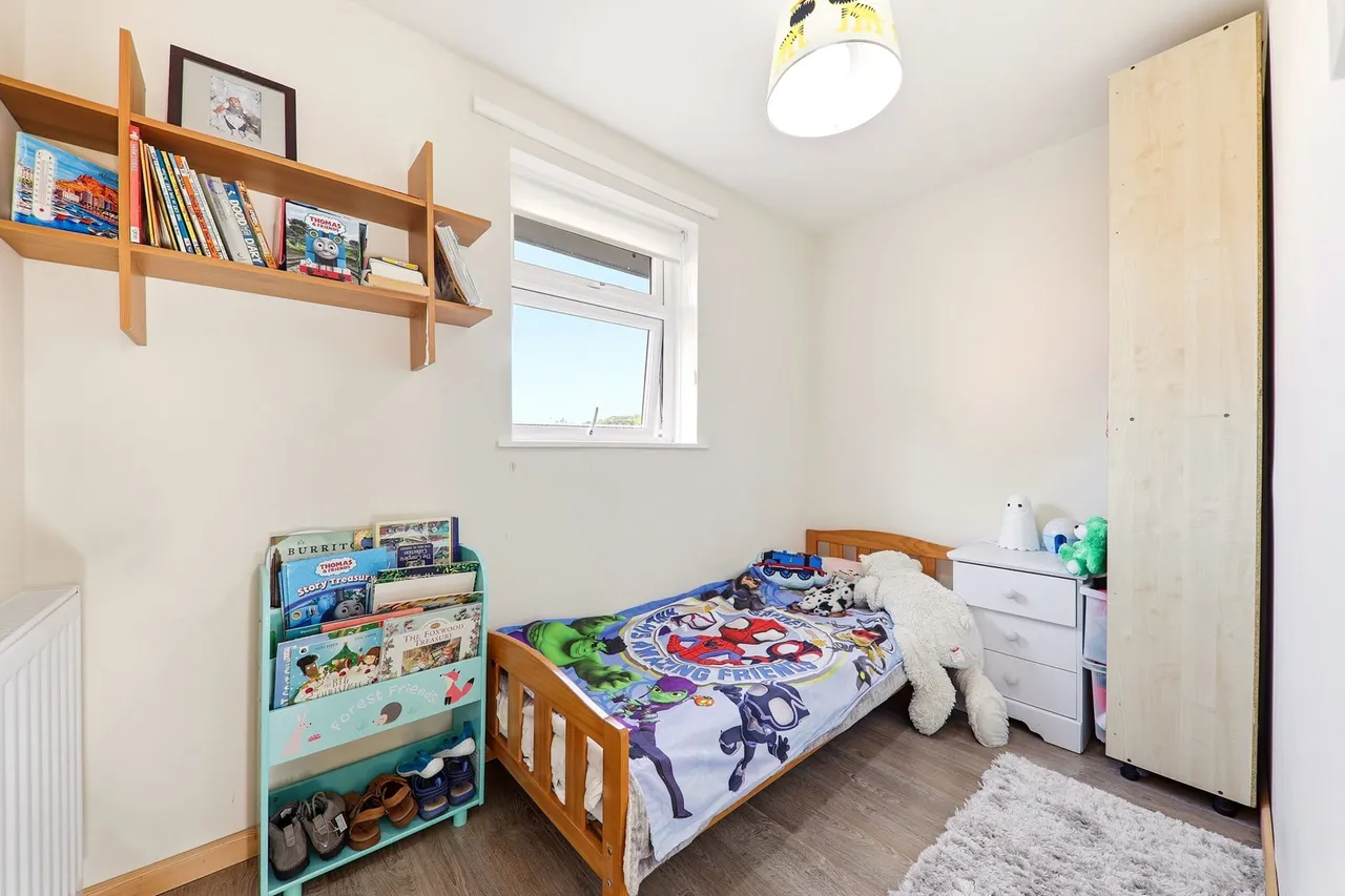 Glencoe Gardens, Kippax, LS25, photo 14
