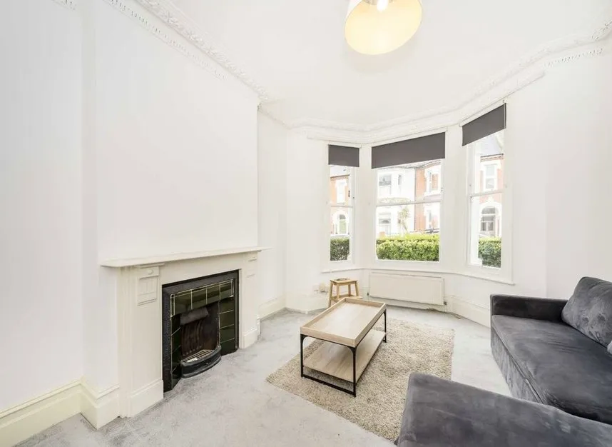 Quarry Road, Battersea, SW18, photo 2