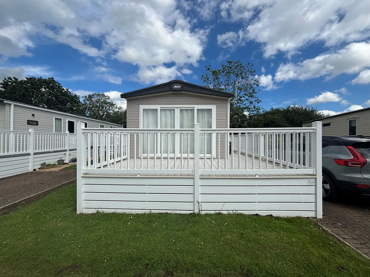 2 bed park home for sale — Carlton Meres Holiday Park, Carlton, Saxmundham