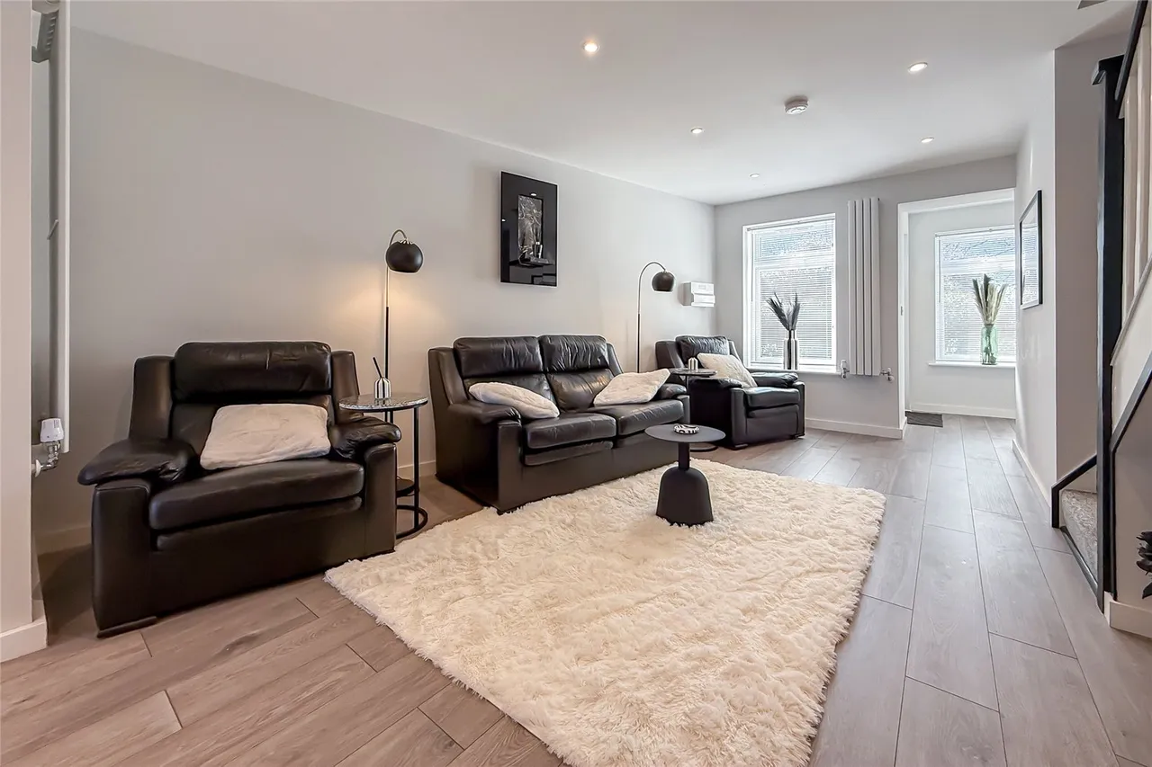 Cell Barnes Lane, St. Albans, Hertfordshire, AL1 5PZ, photo 2
