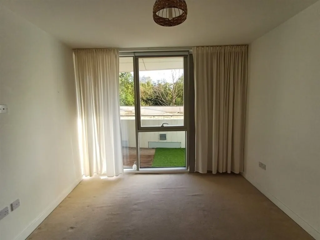 Colonial Drive, London, W4, photo 9