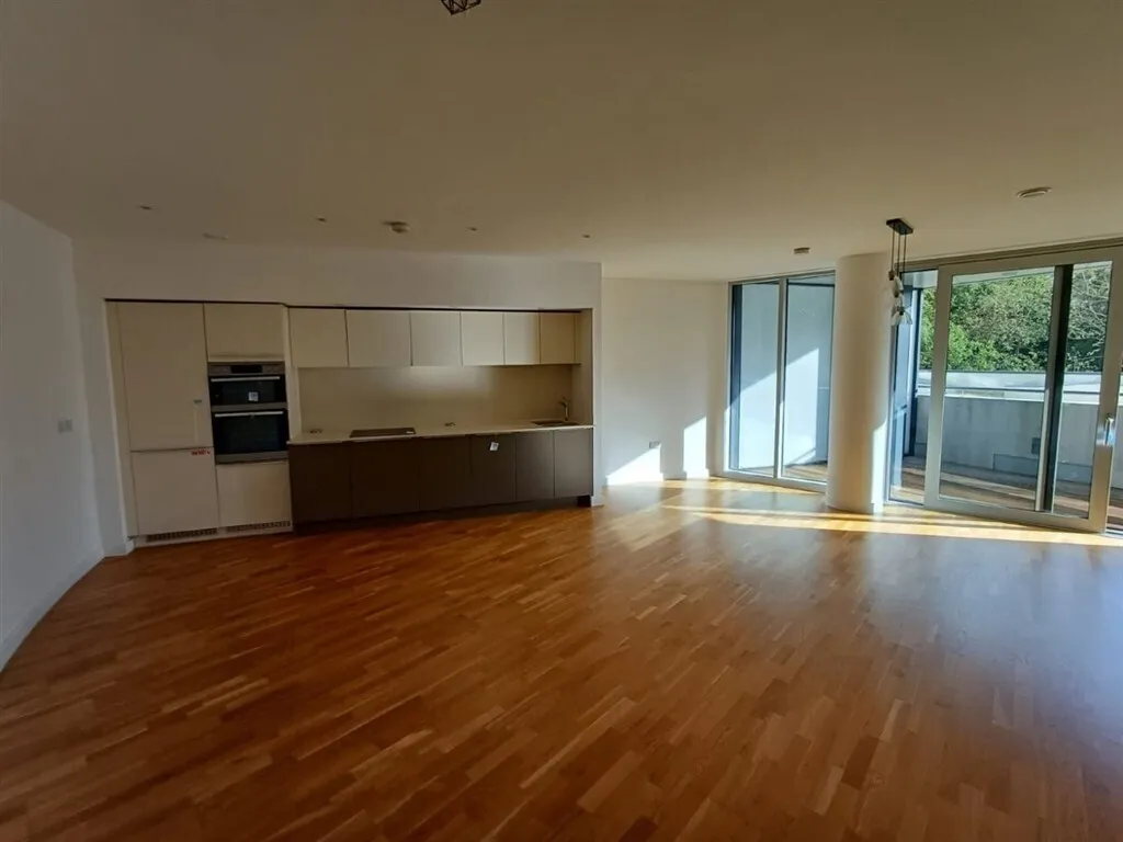 Colonial Drive, London, W4, photo 7