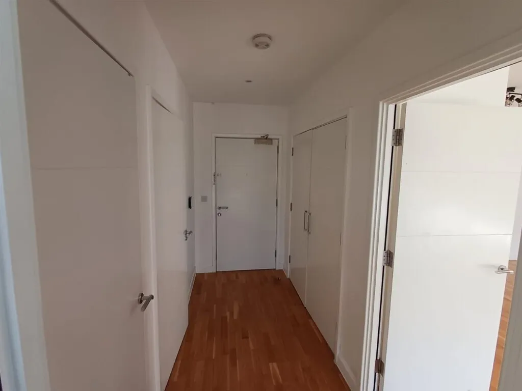 Colonial Drive, London, W4, photo 8