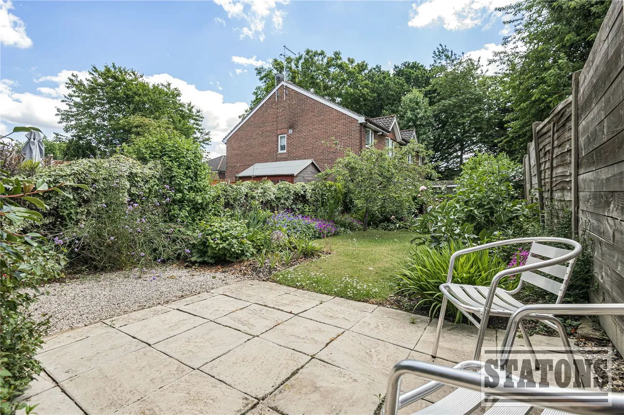 Sweets Way, London, N20 0NT, photo 16