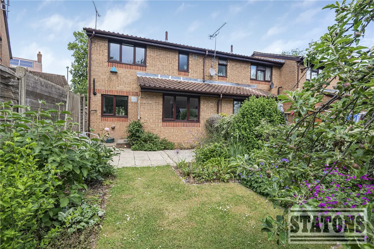 Sweets Way, London, N20 0NT, photo 18