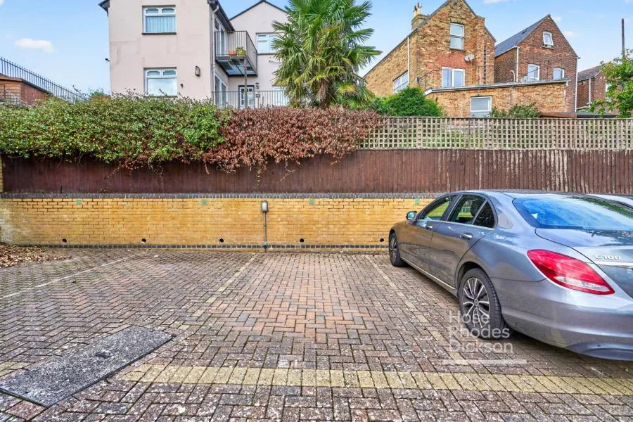 Medina Gardens, Cowes, PO31, photo 12