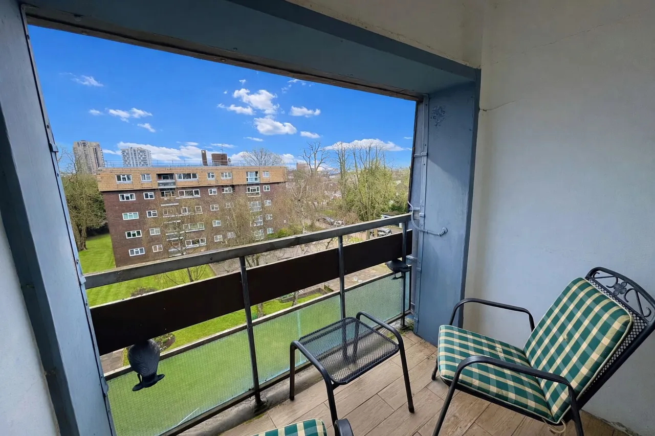 Lodge Close, Edgware, HA8, photo 5