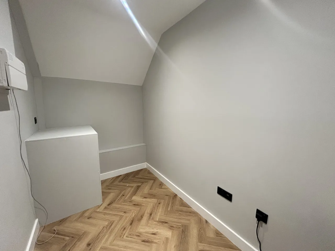 Horley, RH6, photo 8