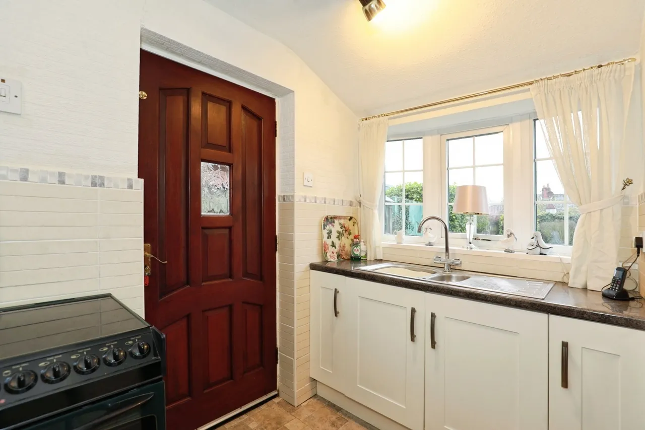 Valley Road, Crewe, Cheshire, CW2, photo 5