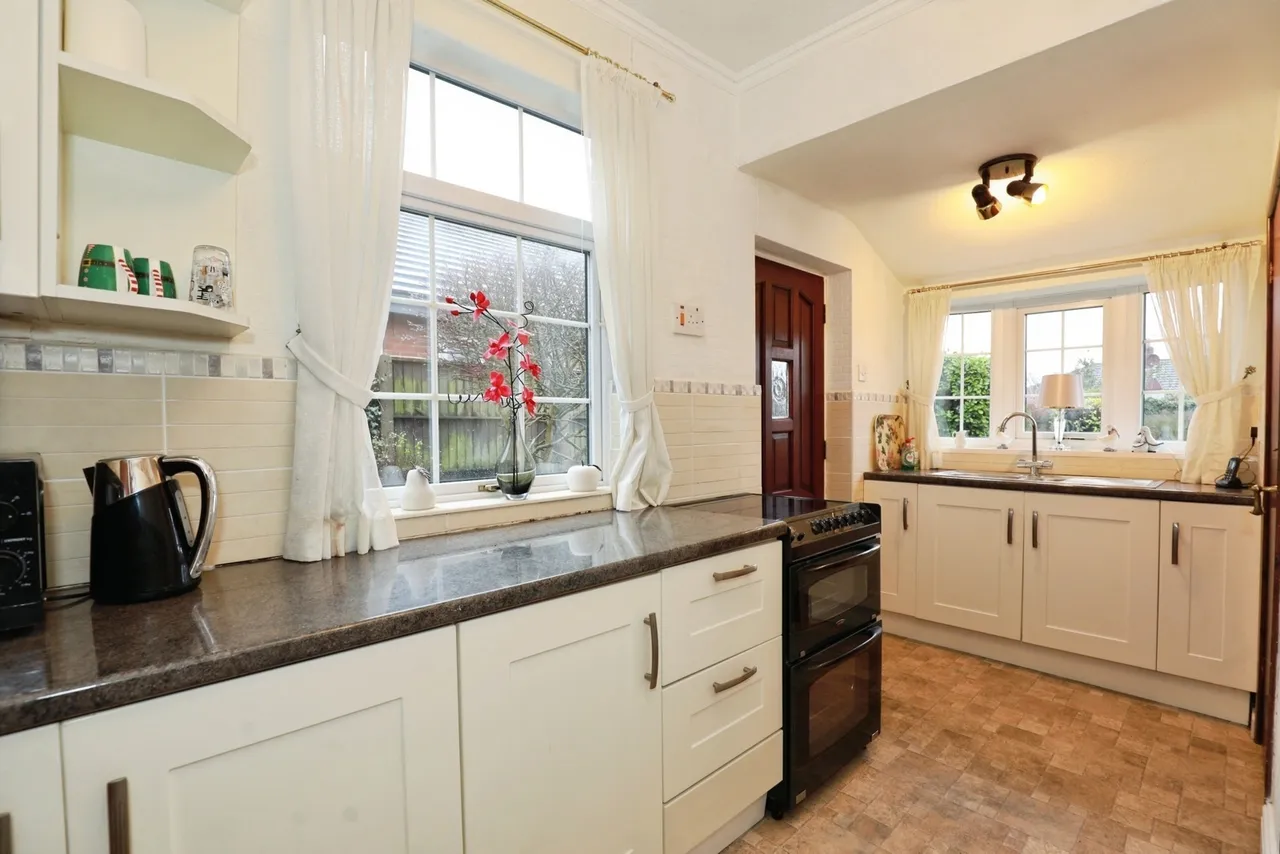 Valley Road, Crewe, Cheshire, CW2, photo 6