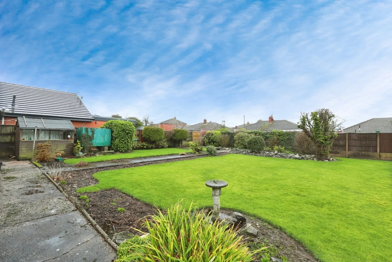 Valley Road, Crewe, Cheshire, CW2, photo 16