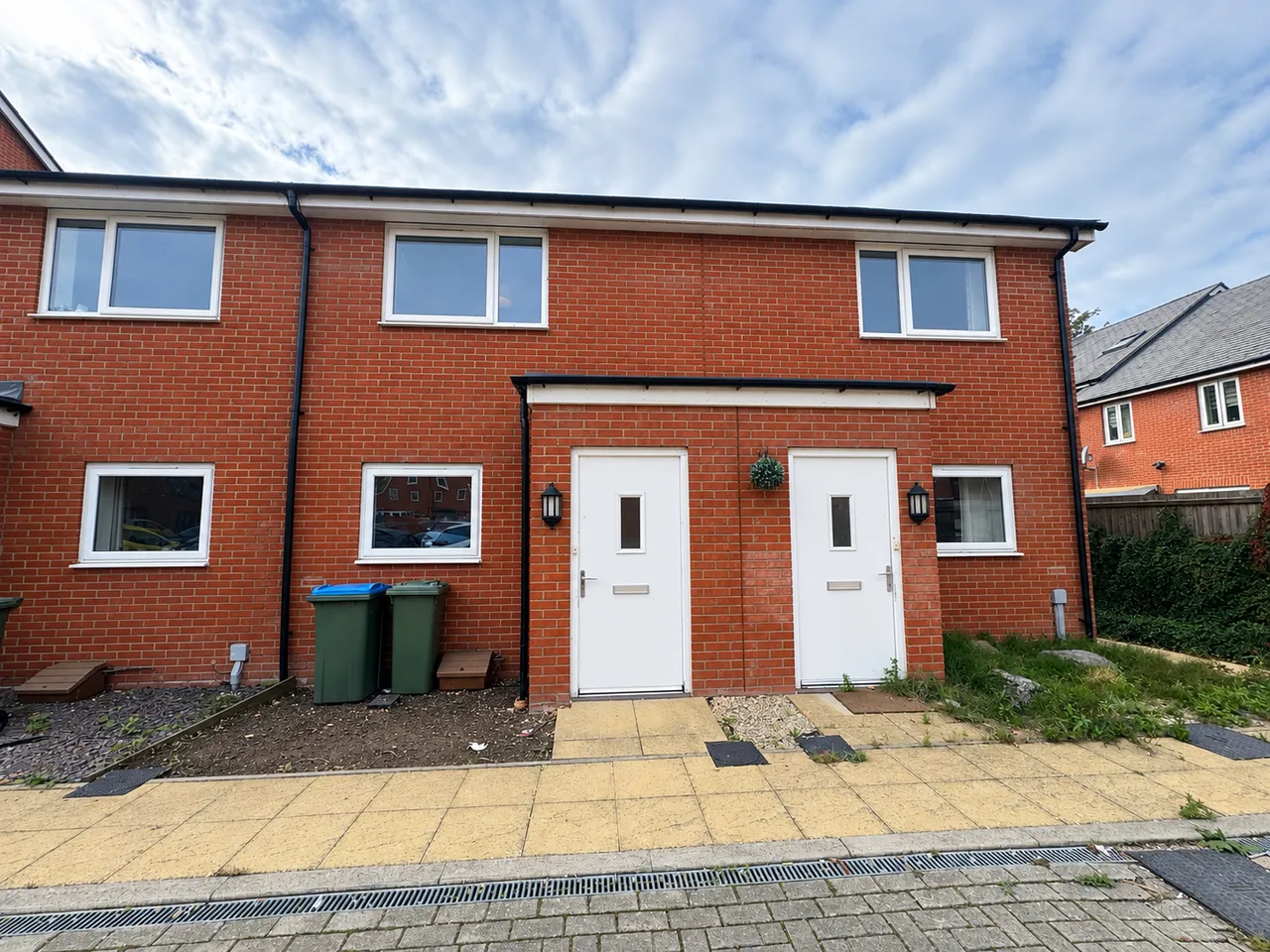 2 bed house to rent, Boldison Close, Aylesbury, HP19