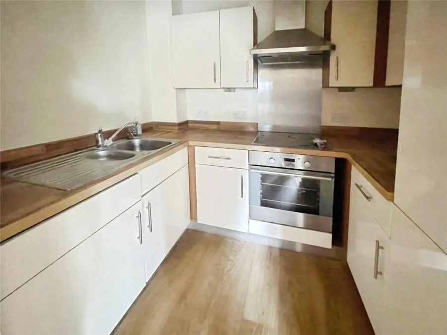 Cumberland Place, London, SE6, photo 2
