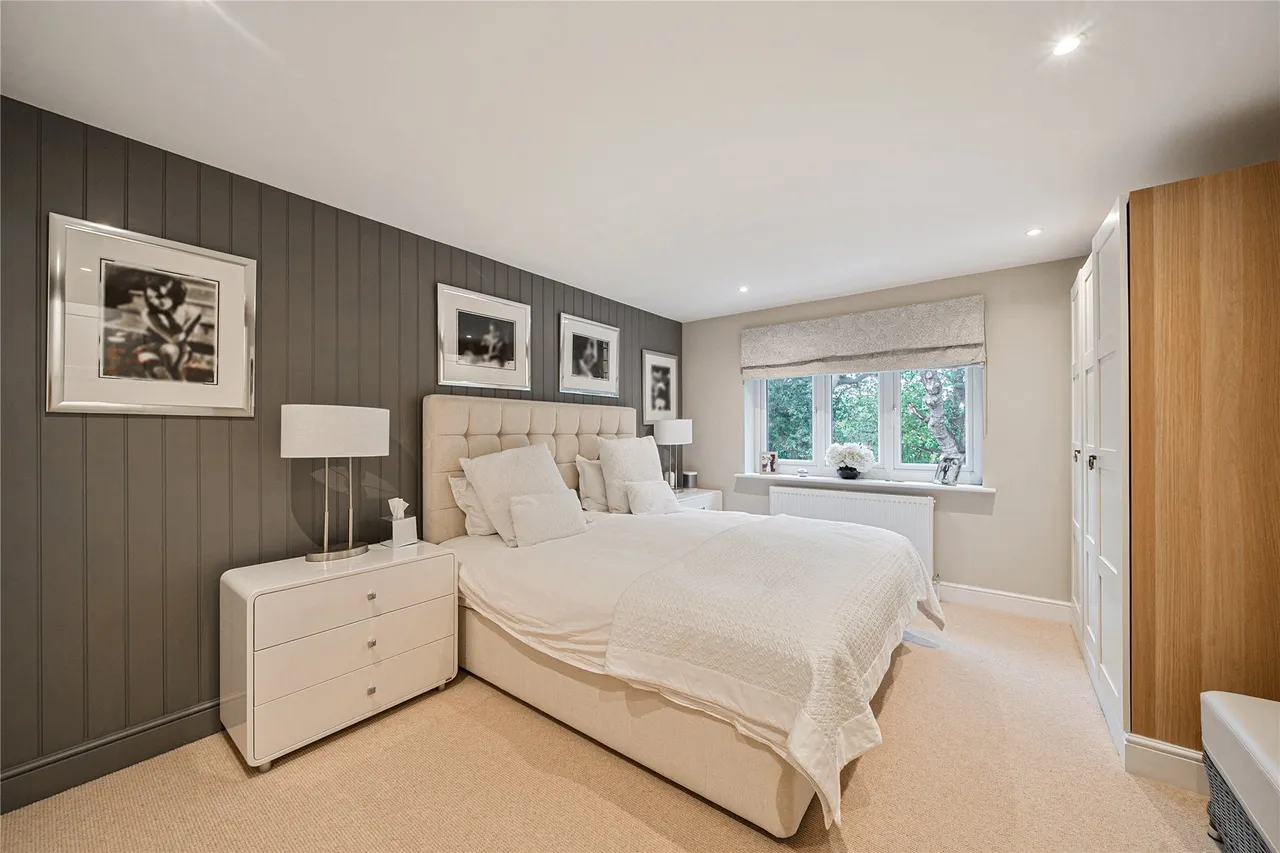 Clandon Road, Send, GU23, photo 13