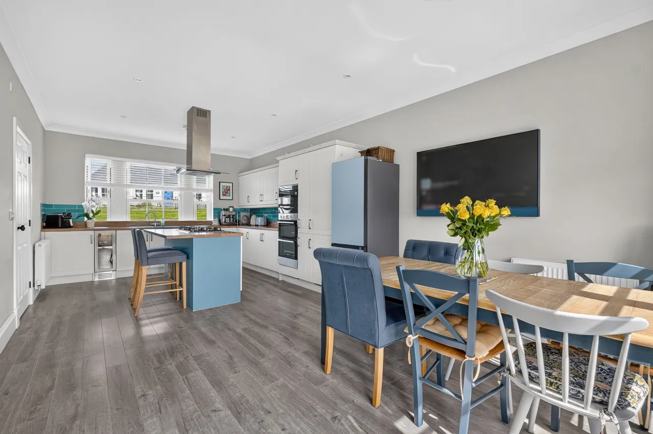 18 Caora Way, Seamill, West Kilbride, KA23 9FE, photo 11
