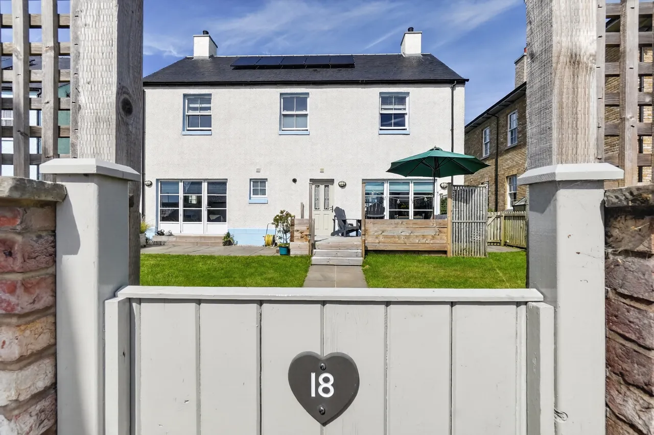 18 Caora Way, Seamill, West Kilbride, KA23 9FE, photo 38