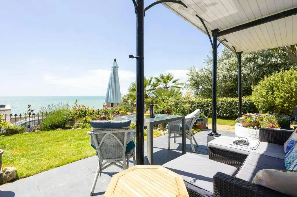 Vicarage Road, Sandgate, CT20, photo 22